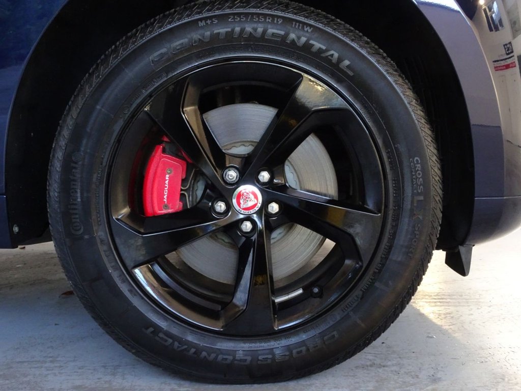 Used Jaguar F-Pace 2022 for sale - 76686296: Photo 12