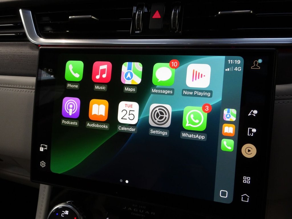 Used Jaguar F-Pace 2022 for sale - 76686296: Photo 14