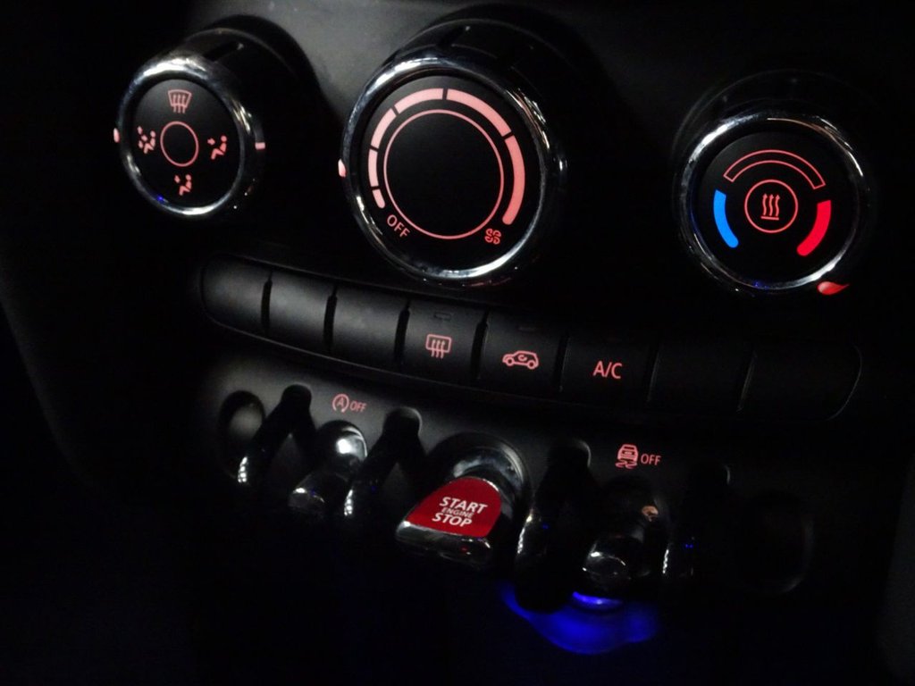 Used MINI Hatch 2019 for sale - 77571546: Photo 32