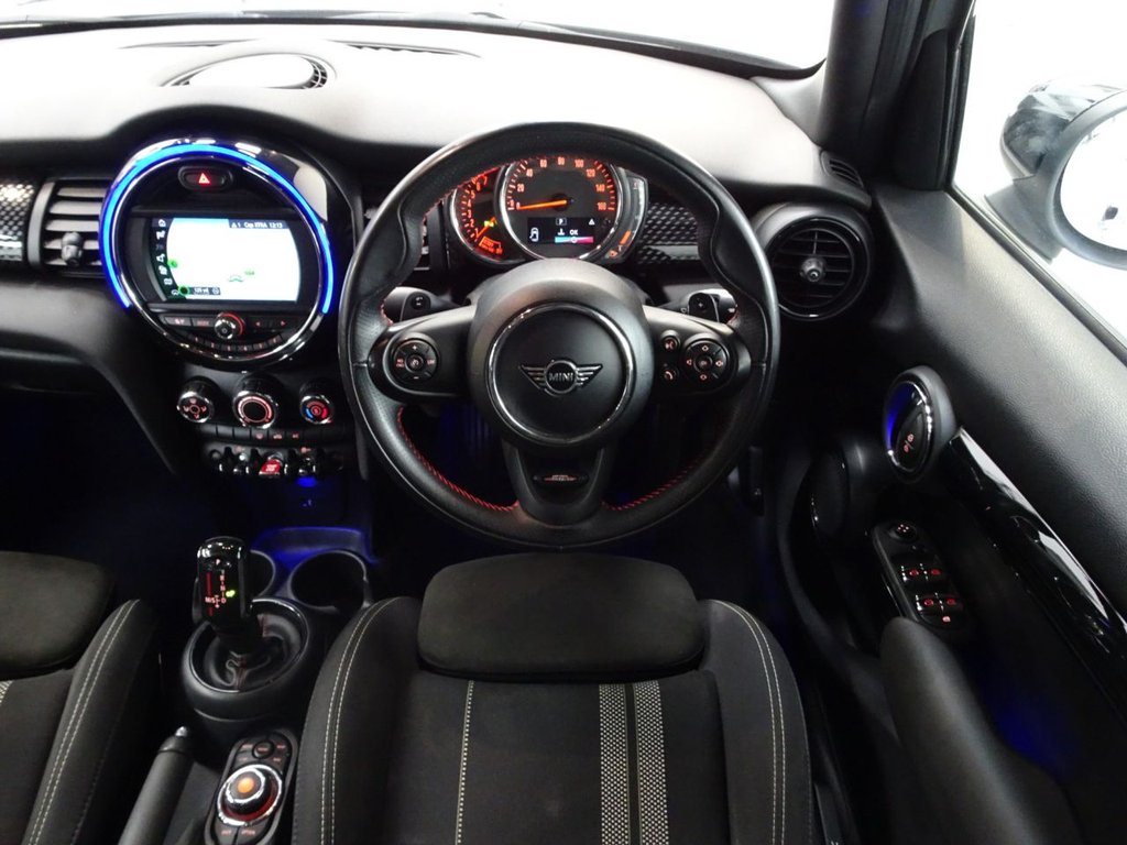 Used MINI Hatch 2019 for sale - 77571546: Photo 6