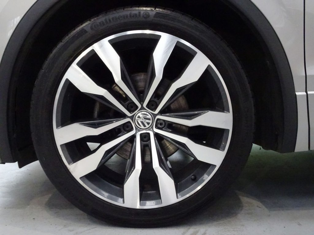 Used Volkswagen Tiguan 2019 for sale - 77642589: Photo 14