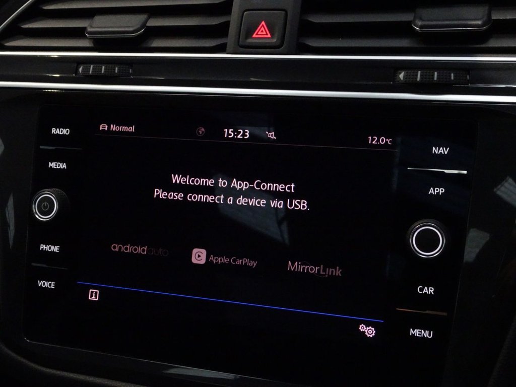 Used Volkswagen Tiguan 2019 for sale - 77642589: Photo 28