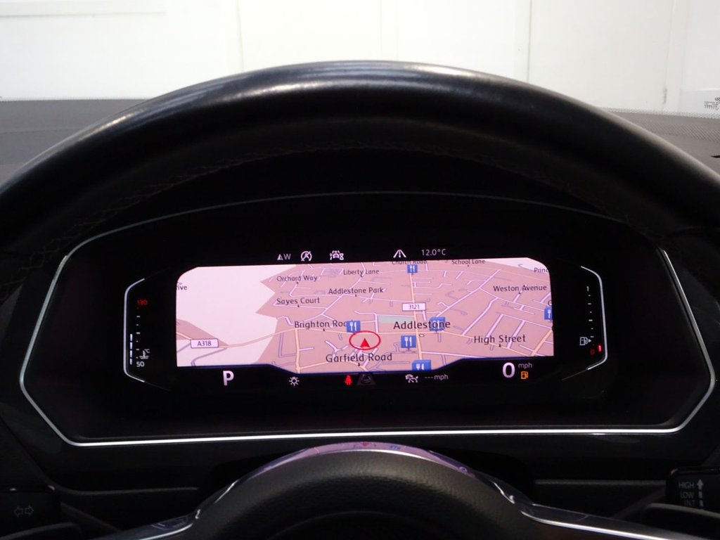 Used Volkswagen Tiguan 2019 for sale - 77642589: Photo 32