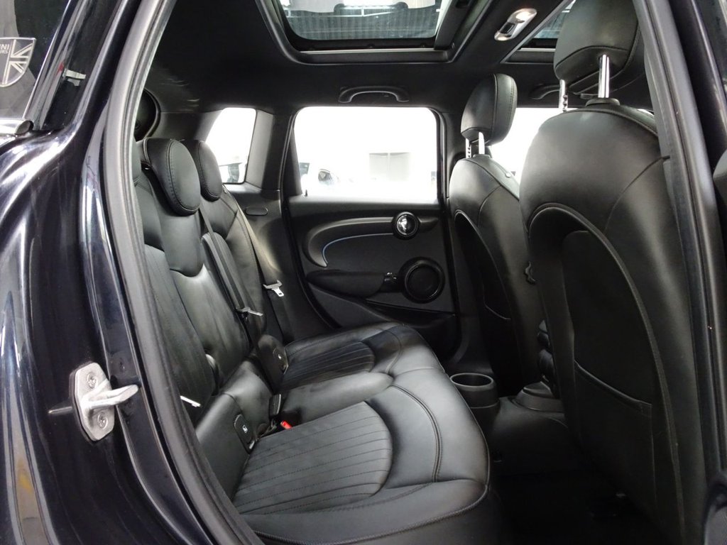 Used MINI Hatch 2023 for sale - 76509409: Photo 39