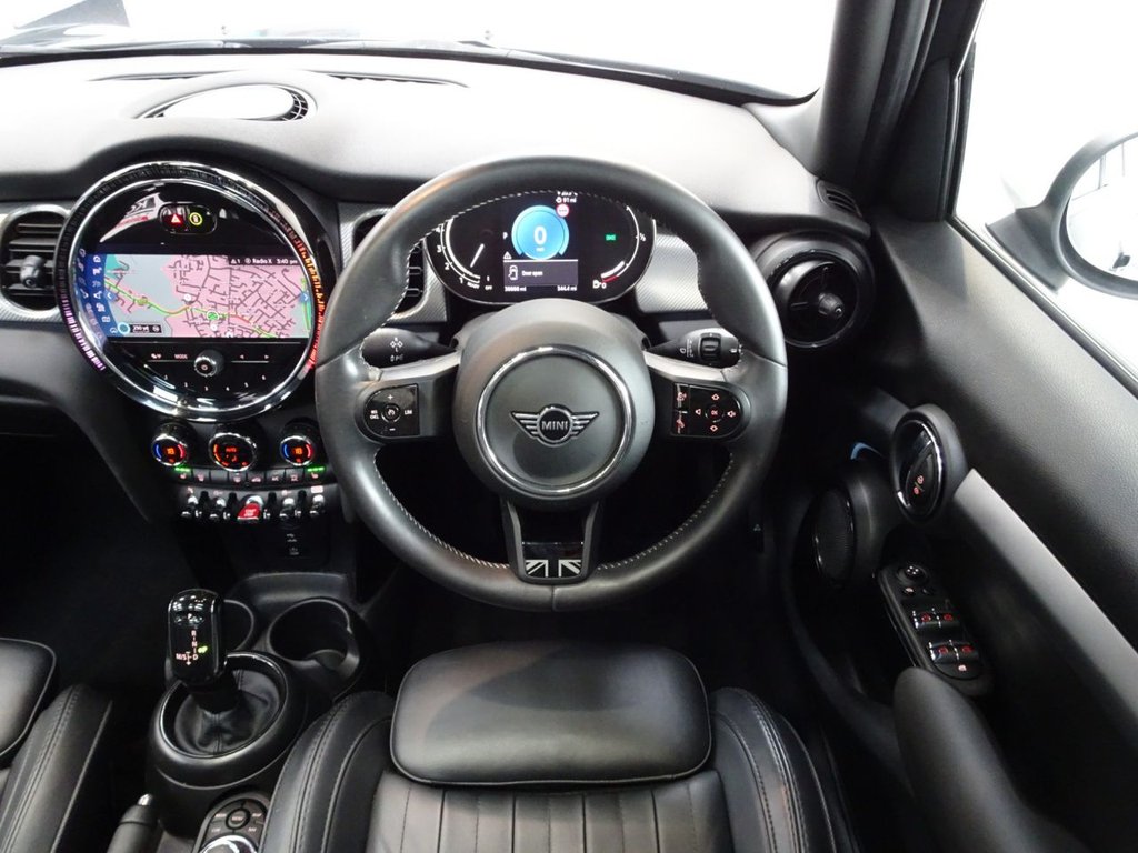 Used MINI Hatch 2023 for sale - 76509409: Photo 4