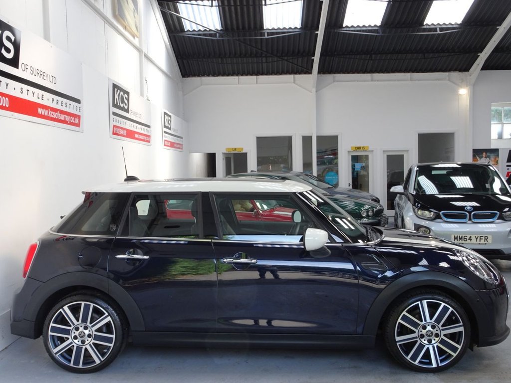 Used MINI Hatch 2023 for sale - 76509409: Photo 9