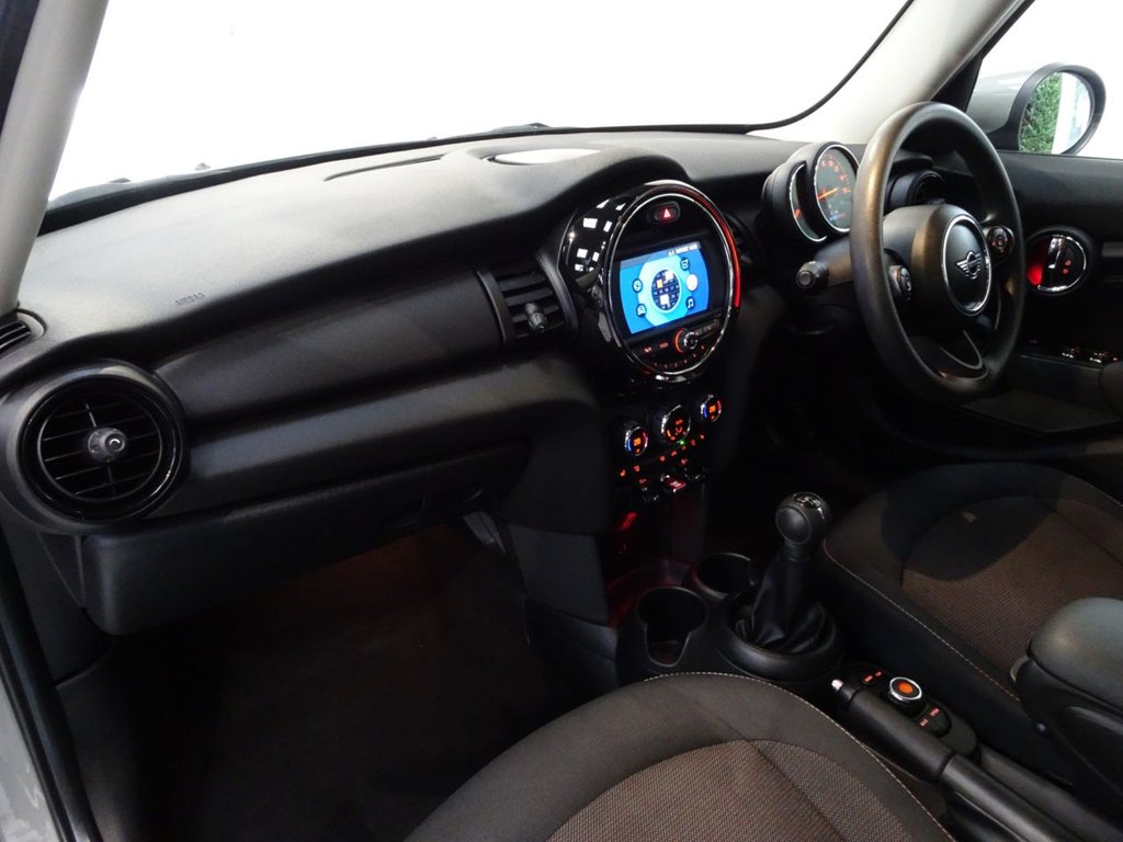 Used MINI Hatch 2019 for sale - 77408688: Photo 31