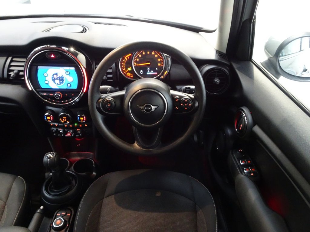 Used MINI Hatch 2019 for sale - 77408688: Photo 6