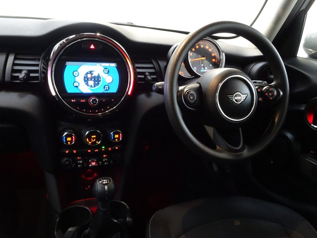 Used MINI Hatch 2019 for sale - 77408688: Photo 8