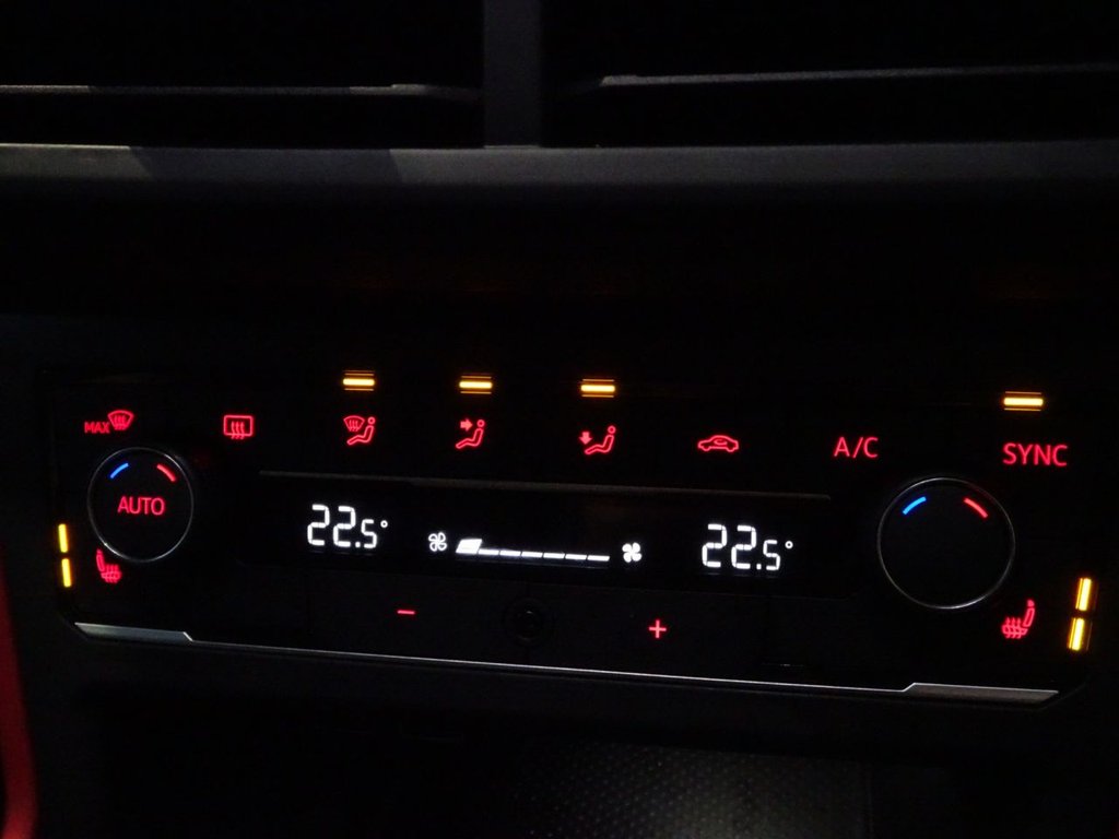 Used Volkswagen Polo 2019 for sale - 76867642: Photo 13