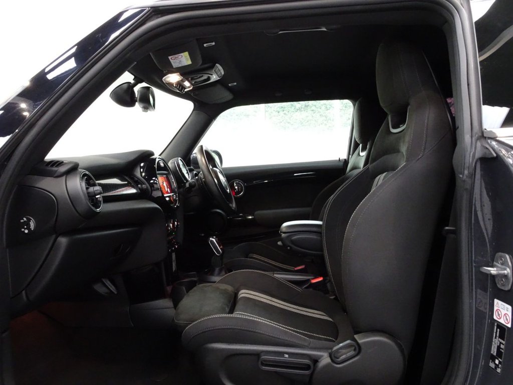 Used MINI Hatch 2019 for sale - 76509730: Photo 23