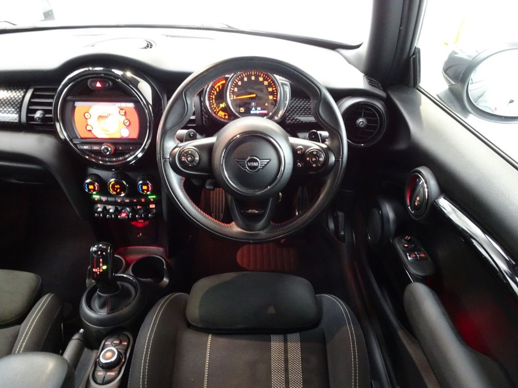 Used MINI Hatch 2019 for sale - 76509730: Photo 4