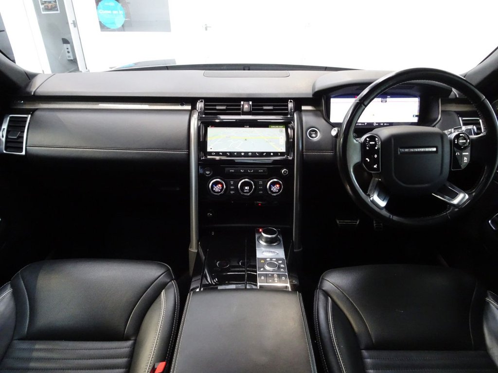 Used Land Rover Discovery 2019 for sale - 77301801: Photo 2