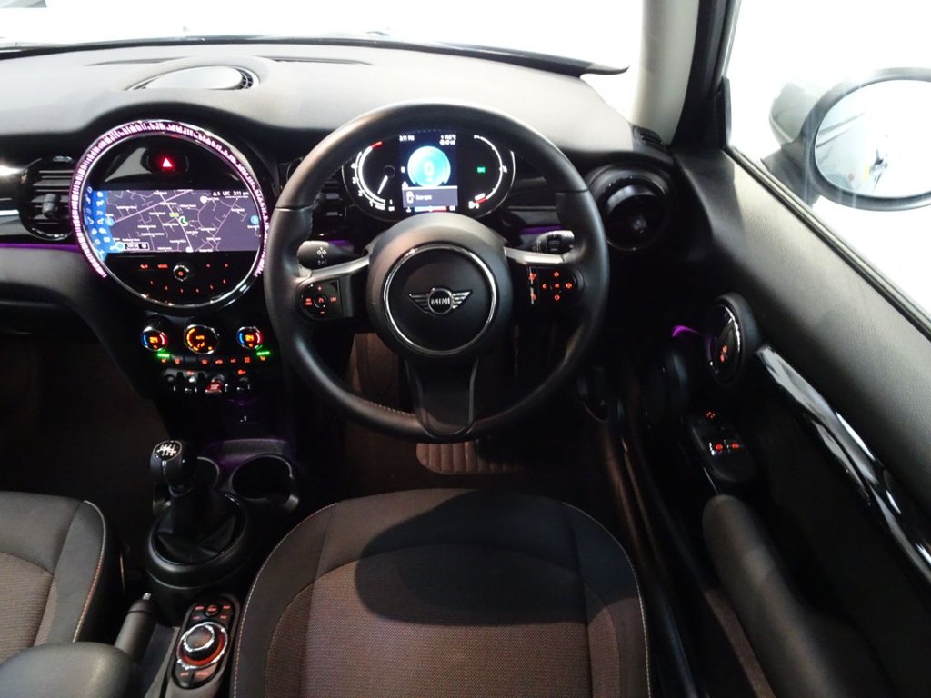 Used MINI Hatch 2021 for sale - 76535967: Photo 4