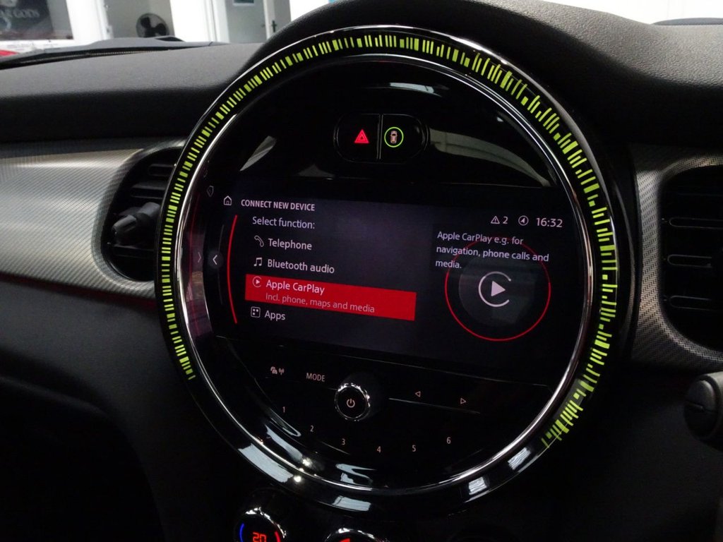 Used MINI Hatch 2023 for sale - 76509519: Photo 13