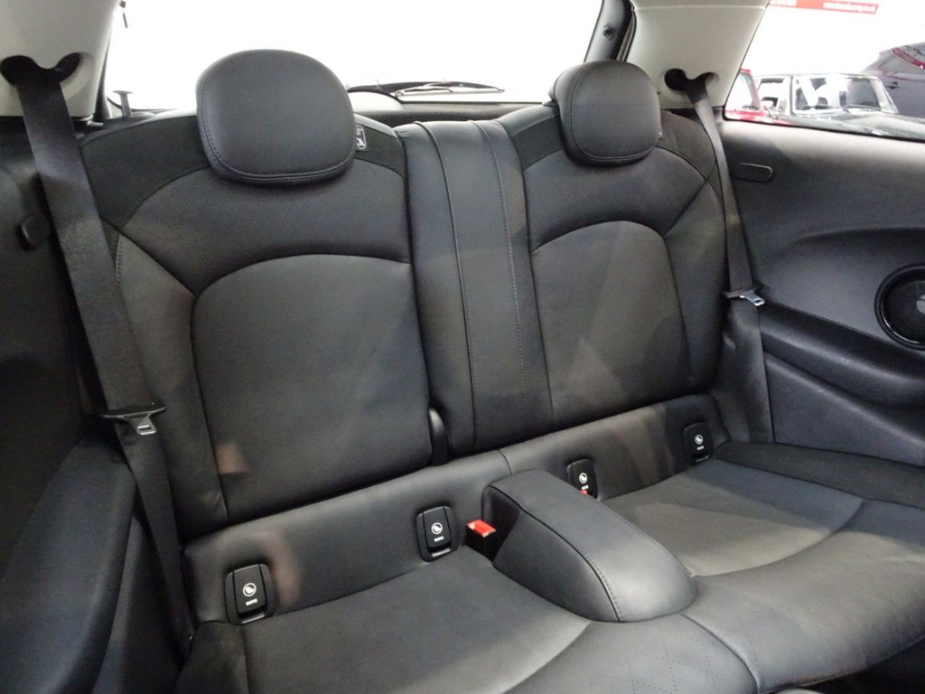 Used MINI Hatch 2018 for sale - 77408692: Photo 32