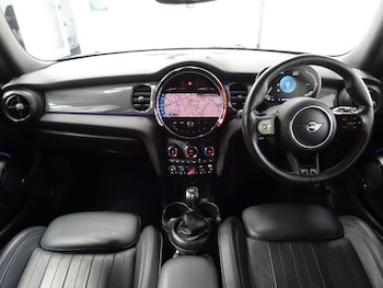 Used MINI Hatch 2022 for sale - 78702334: Photo