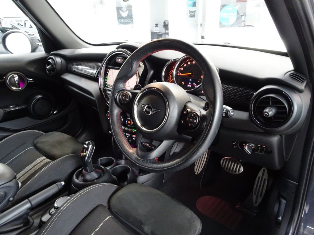 Used MINI Hatch 2019 for sale - 77499410: Photo 11