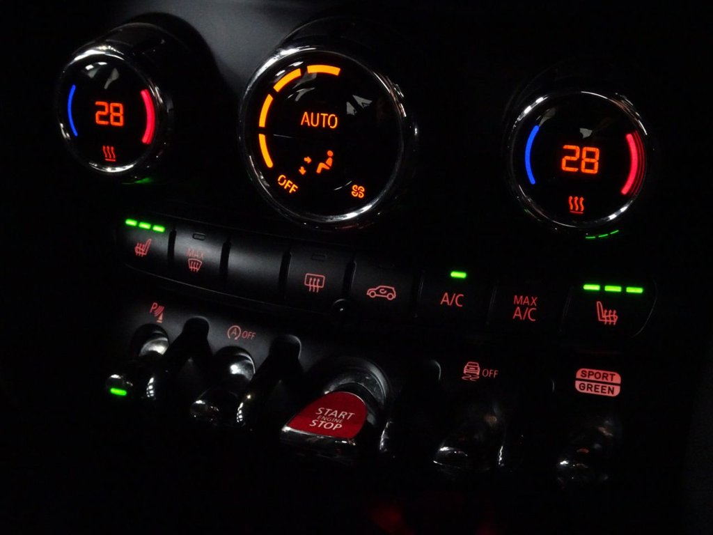 Used MINI Hatch 2019 for sale - 77499410: Photo 12