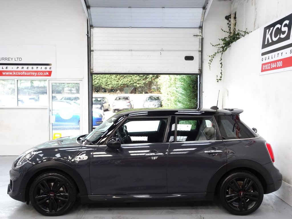 Used MINI Hatch 2019 for sale - 77499410: Photo 23