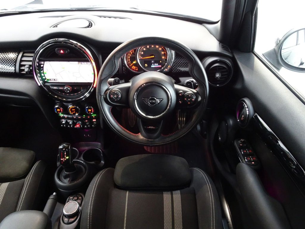 Used MINI Hatch 2019 for sale - 77499410: Photo 6