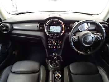 Used MINI Hatch 2018 for sale - 79619216: Photo