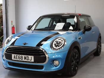 Used MINI Hatch 2018 for sale - 79619216: Photo