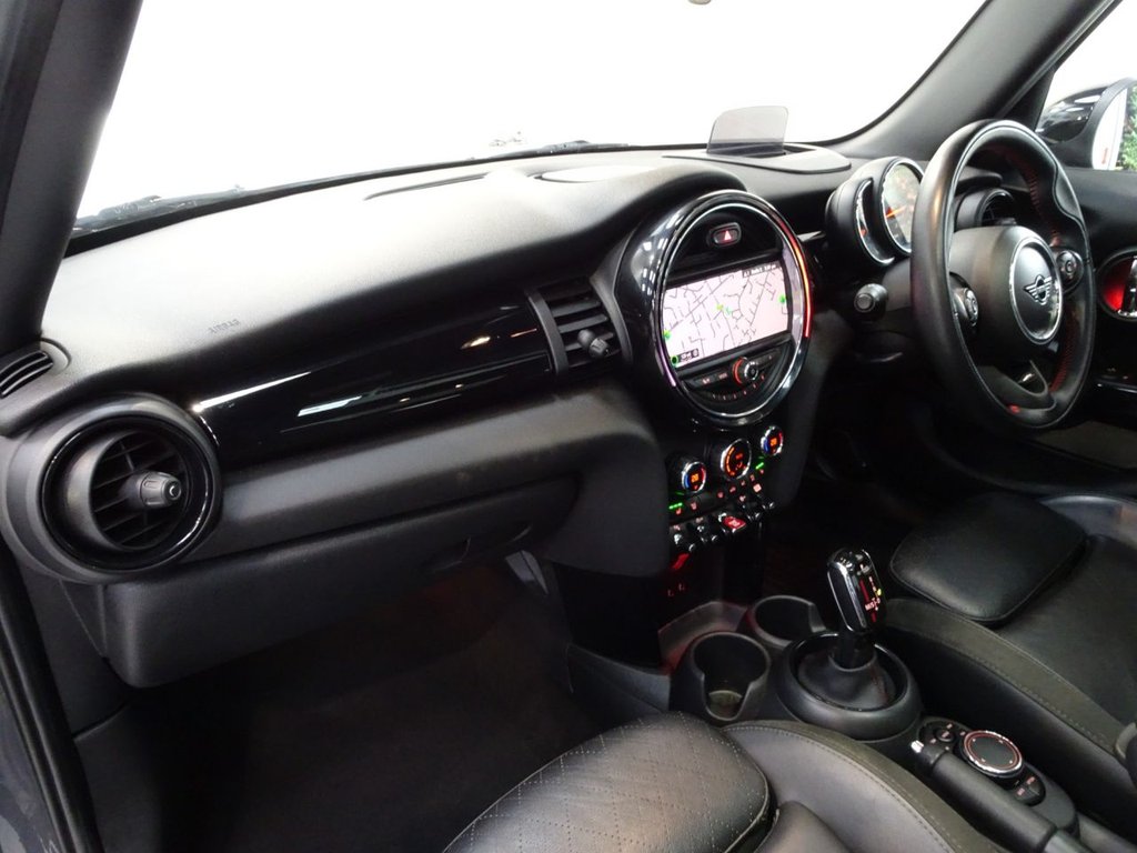 Used MINI Hatch 2019 for sale - 77571659: Photo 33