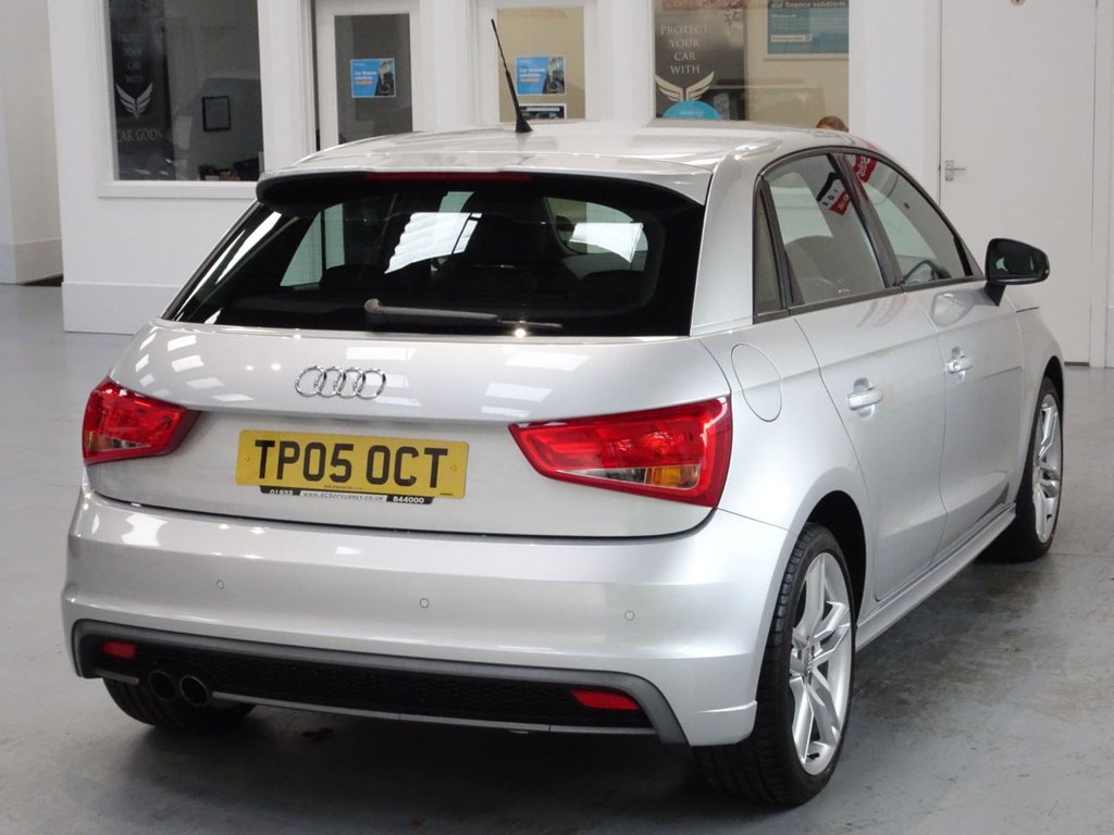 Used Audi A1 2013 for sale - 76509716: Photo 6