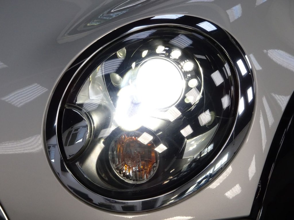 Used MINI Convertible 2014 for sale - 77765125: Photo 8