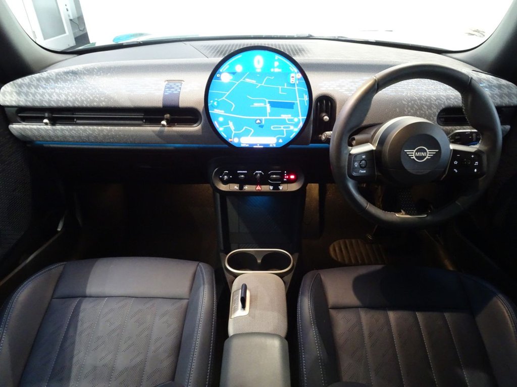 Used MINI Cooper 2024 for sale - 77499501: Photo 2