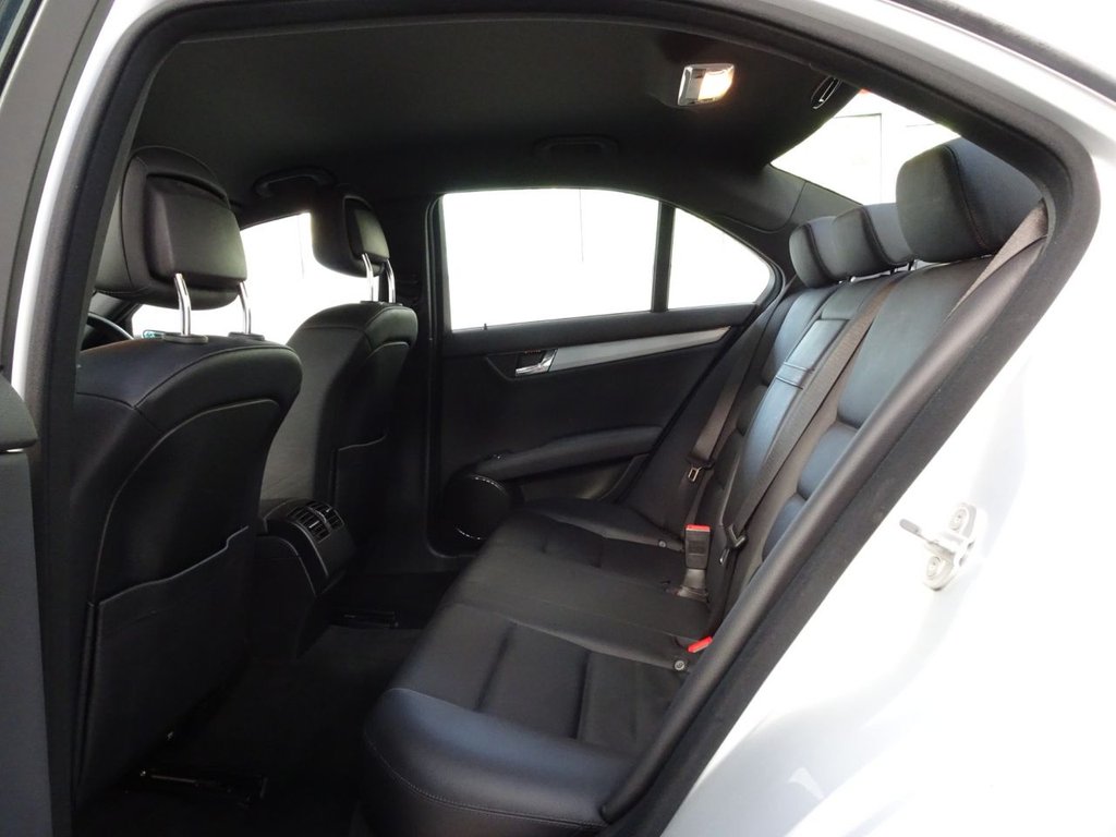 Used Mercedes-Benz C Class 2010 for sale - 77642528: Photo 26