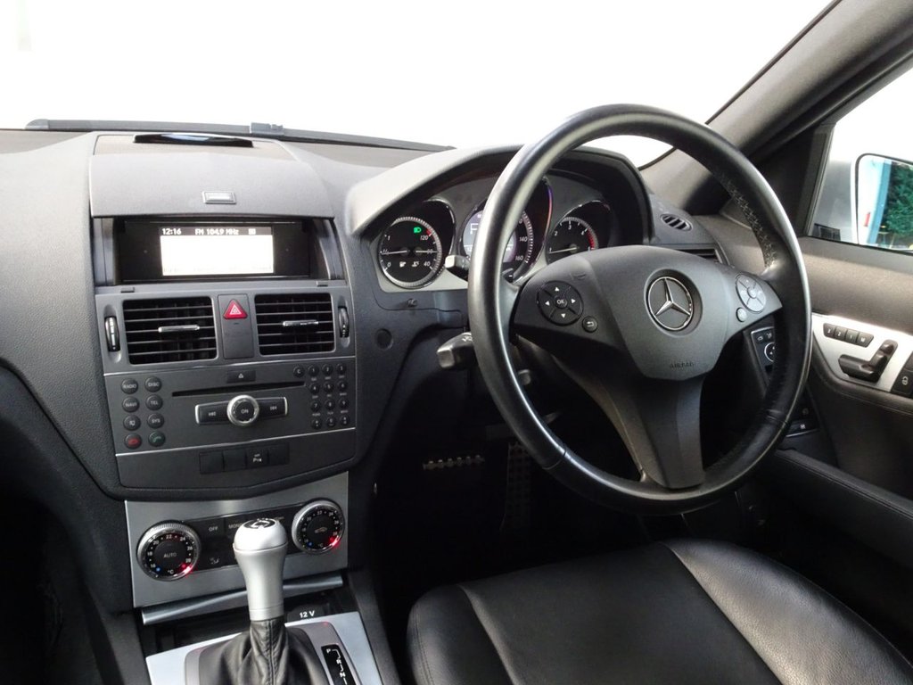 Used Mercedes-Benz C Class 2010 for sale - 77642528: Photo 33