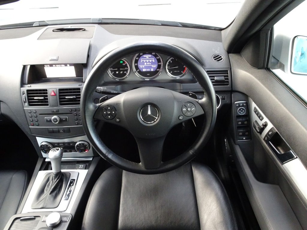 Used Mercedes-Benz C Class 2010 for sale - 77642528: Photo 6