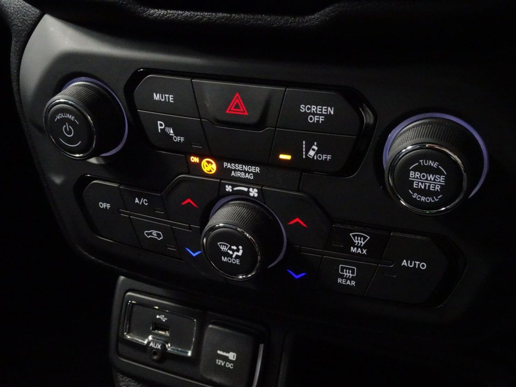 Used Jeep Renegade 2019 for sale - 76509424: Photo 32