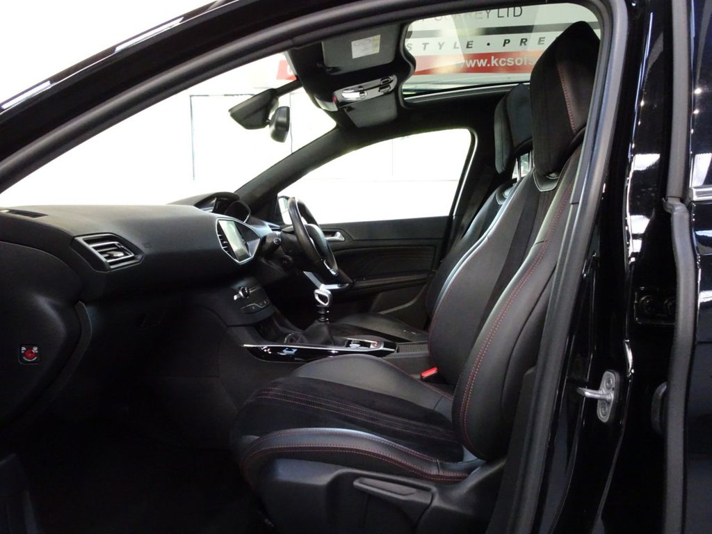 Used Peugeot 308 2018 for sale - 77065205: Photo 12