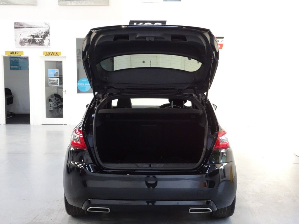 Used Peugeot 308 2018 for sale - 77065205: Photo 20