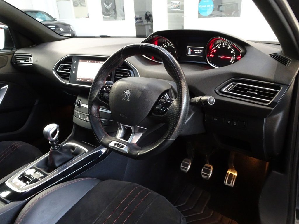 Used Peugeot 308 2018 for sale - 77065205: Photo 34