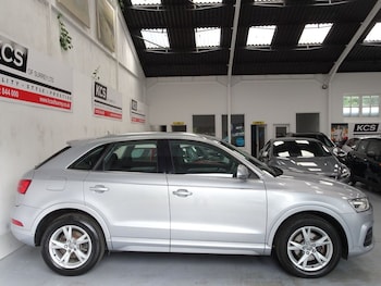 Used Audi Q3 2015 for sale - 78768768: Photo
