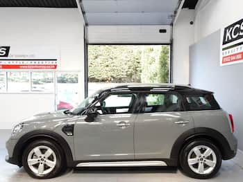 Used MINI Countryman 2018 for sale - 79618849: Photo
