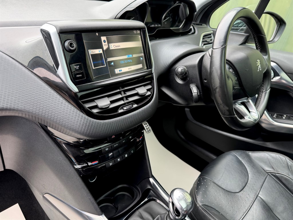Used Peugeot 2008 2013 for sale - 76355354: Photo 22