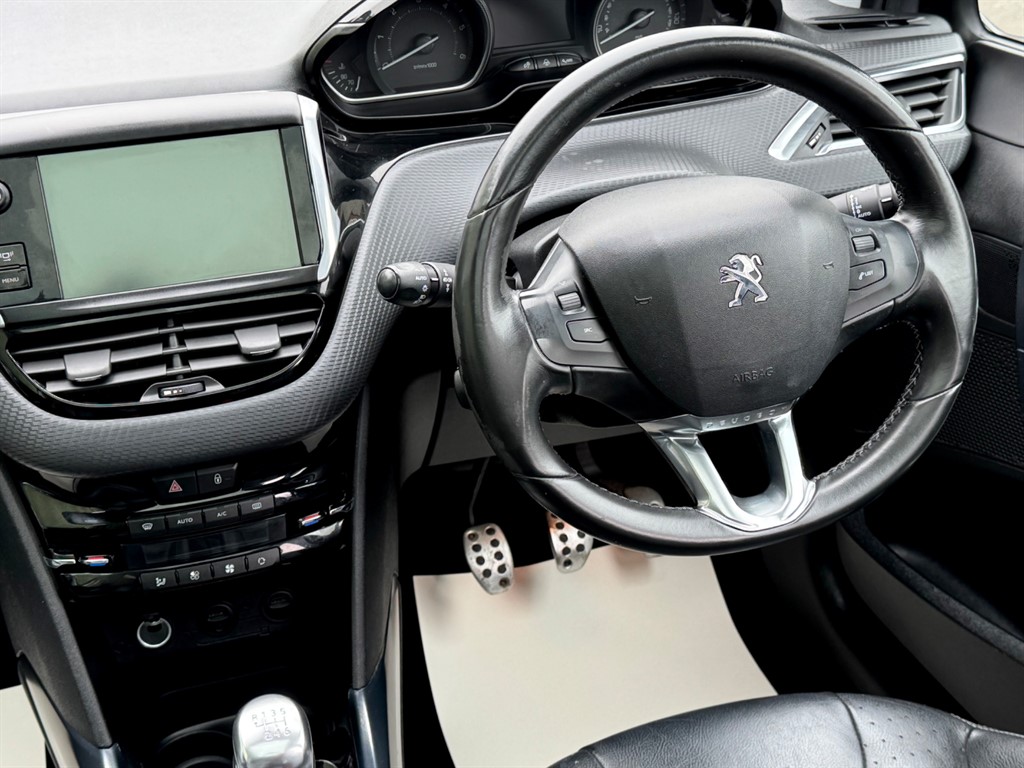 Used Peugeot 2008 2013 for sale - 76355354: Photo 29