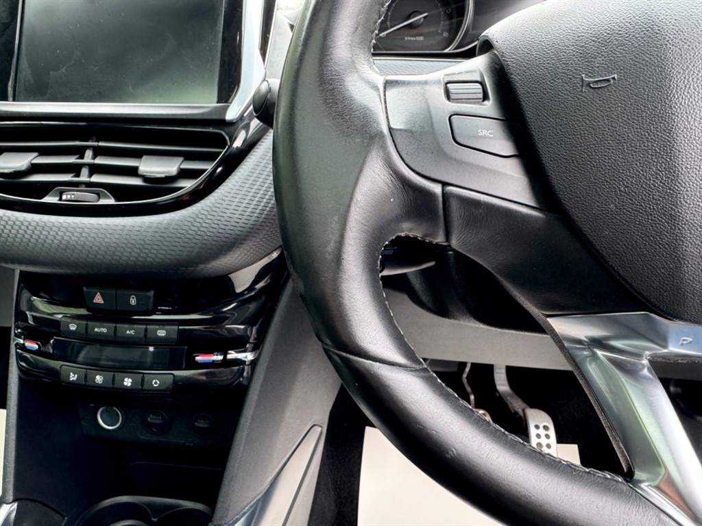 Used Peugeot 2008 2013 for sale - 76355354: Photo 31