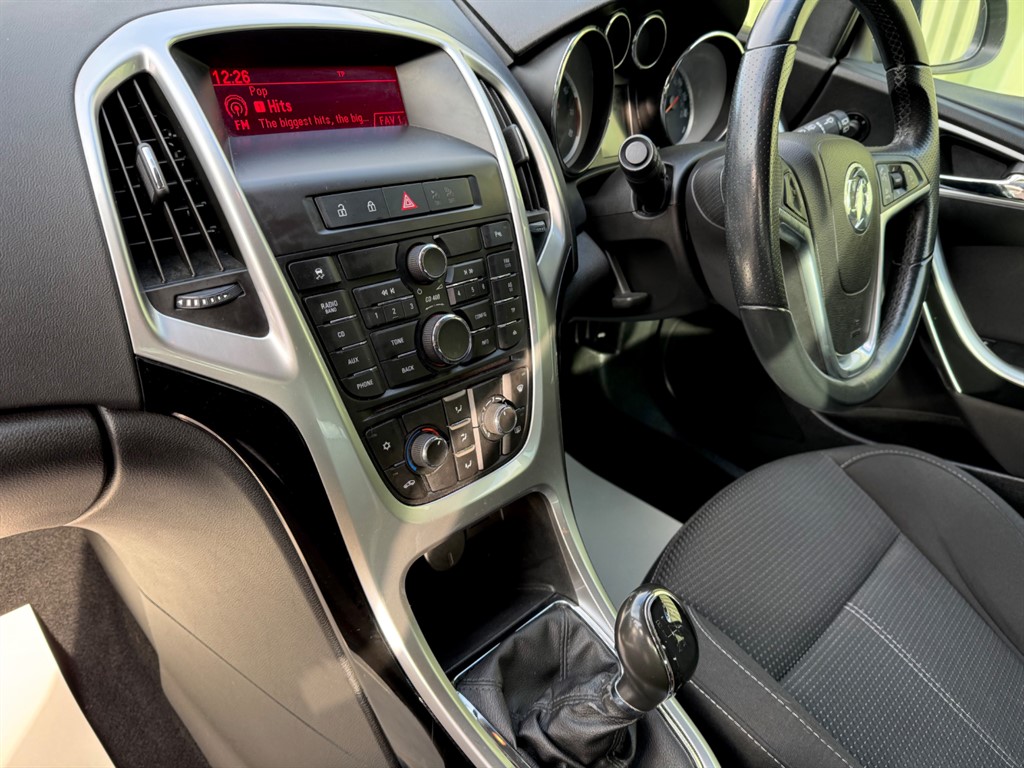 Used Vauxhall Astra 2014 for sale - 76652868: Photo 22