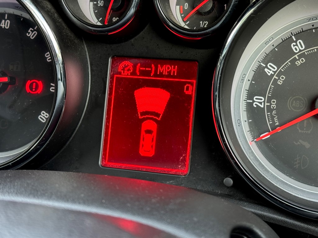 Used Vauxhall Astra 2014 for sale - 76652868: Photo 34