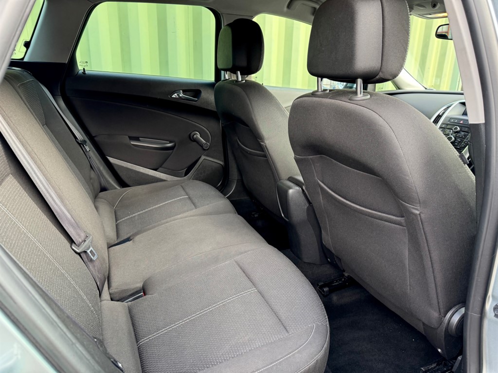 Used Vauxhall Astra 2014 for sale - 76652868: Photo 36