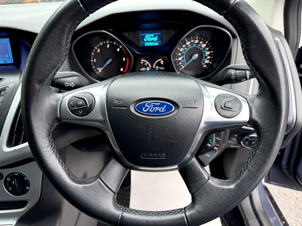 Used Ford Focus 2011 for sale - 77855997: Photo 18