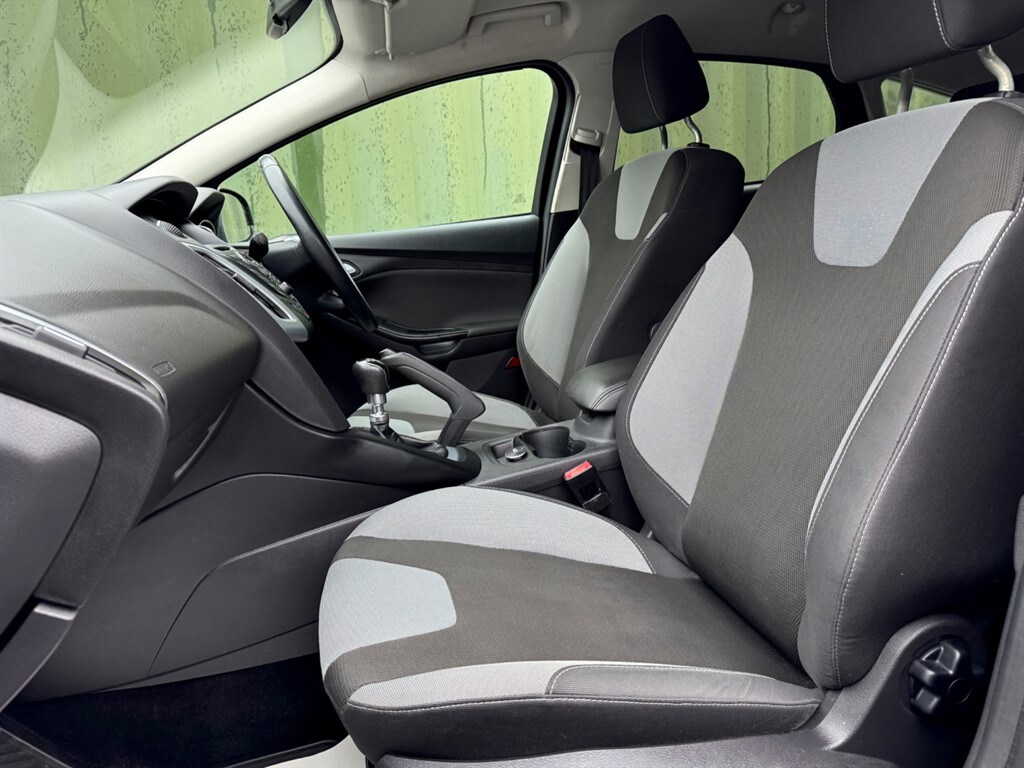 Used Ford Focus 2011 for sale - 77855997: Photo 36