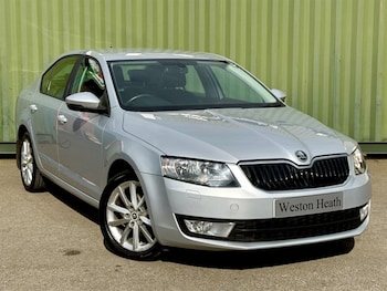 2013 - 1.6 TDI CR Elegance 5dr