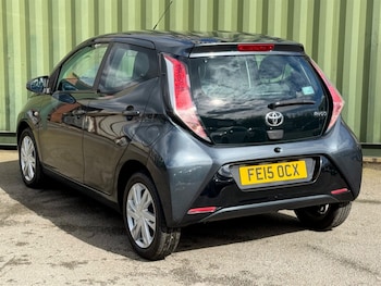 Used Toyota AYGO 2015 for sale - 77193799: Photo